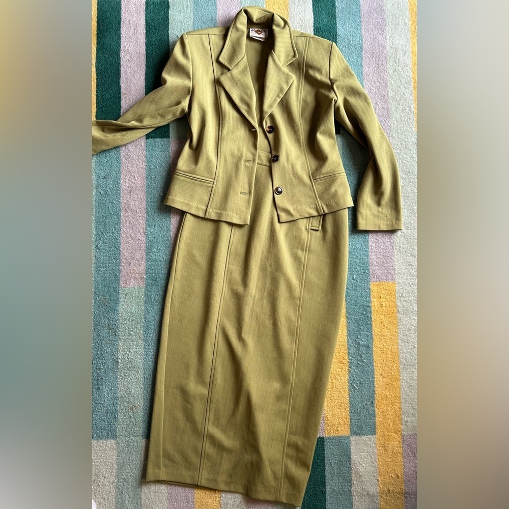 Vintage Green Business 2 Piece Set, size Large